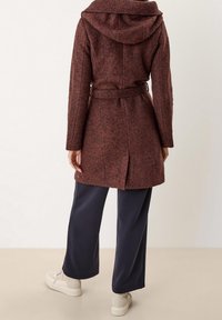 s.Oliver Cappotto classico - mottled brown