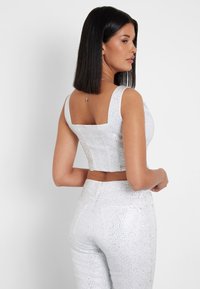 Guess STRASS - Pusero - weiß