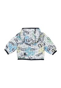 Chaqueta con capucha con un estampado de graffiti en azul, verde y negro sobre un fondo blanco. Presenta puños elásticos y un diseño cropped.