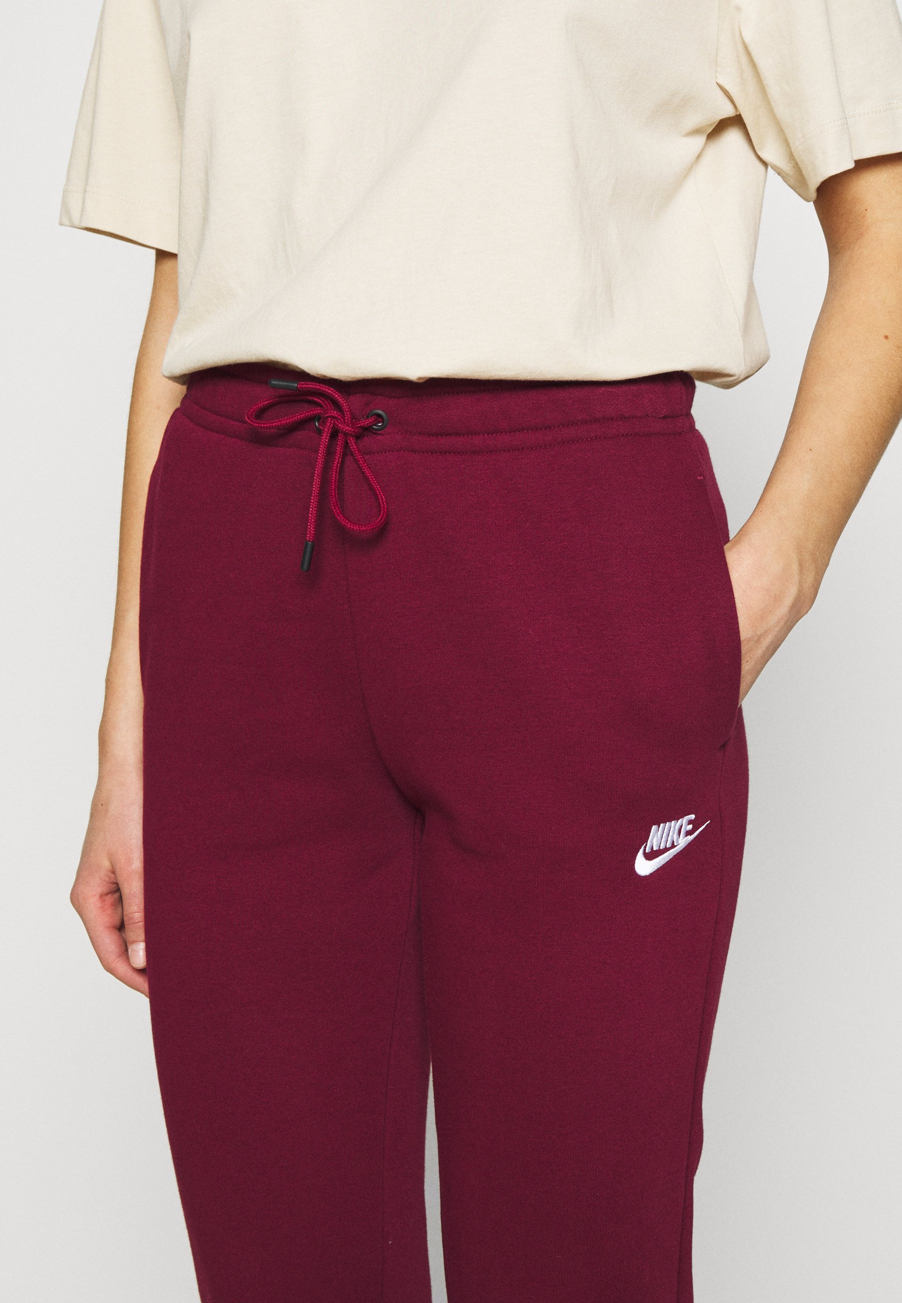 Nike Sportswear Trainingsbroek - dark beetroot/bordeauxrood - Zalando.nl
