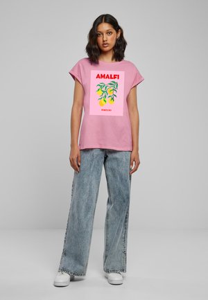 Be Famous ROLL UP AMA - Print T-shirt - cool pink