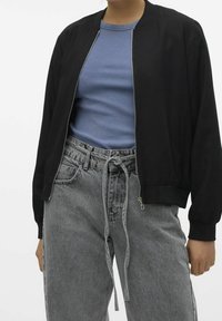 Vero Moda Bomber bunda - black