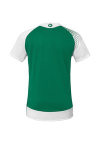 Maglia sportiva verde con maniche corte bianche, colletto arrotondato e un motivo testurizzato sulla spalla. Il materiale sembra liscio e traspirante.