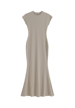 Beżowa sukienka maxi bez rękawów z dopasowaną talią i rozkloszowanym dołem, z okrągłym dekoltem i gładką teksturą materiału.