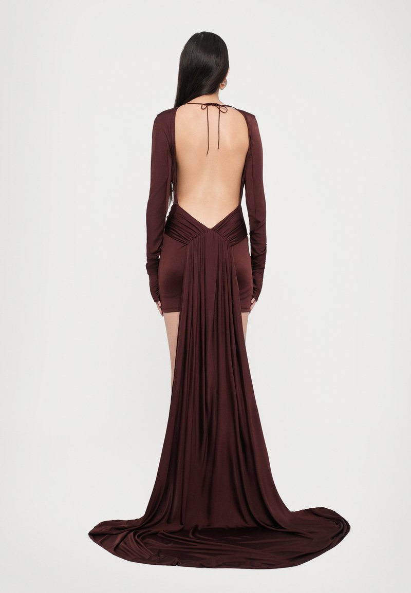 david koma burgundy dress ASYMMETRIC CUT STRAPLESS MIDI DRESS – David Koma main image 0