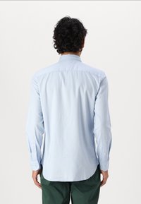 Thumbnail Image 4