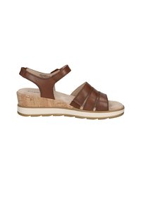 Sandalo con tacco a cuneo in pelle marrone con tacco in sughero, design con punta aperta, tre cinghie orizzontali e cinturino alla caviglia regolabile. Soletta morbida.