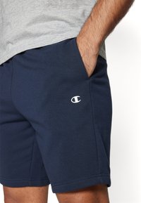 Champion BASICS BERMUDA - Šortky - dark blue