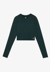ESSENTIAL CROPPED LONG SLEEVE TOP WITH THUMB HOLES - Pitkähihainen paita - dark green