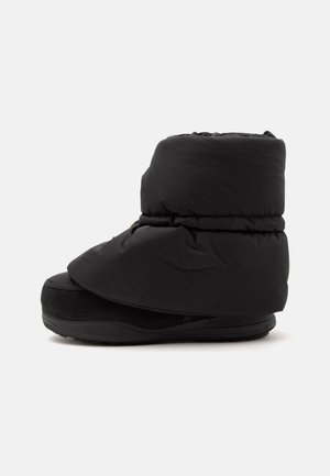 Bogner, LA PLAGNE - Зимни ботуши - black