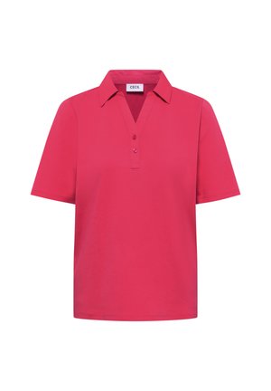 Punainen lyhythihainen poolopaita, jossa on kaulus ja kaksinappinen nappilista, merkiltään "CECIL", valkoisella taustalla.