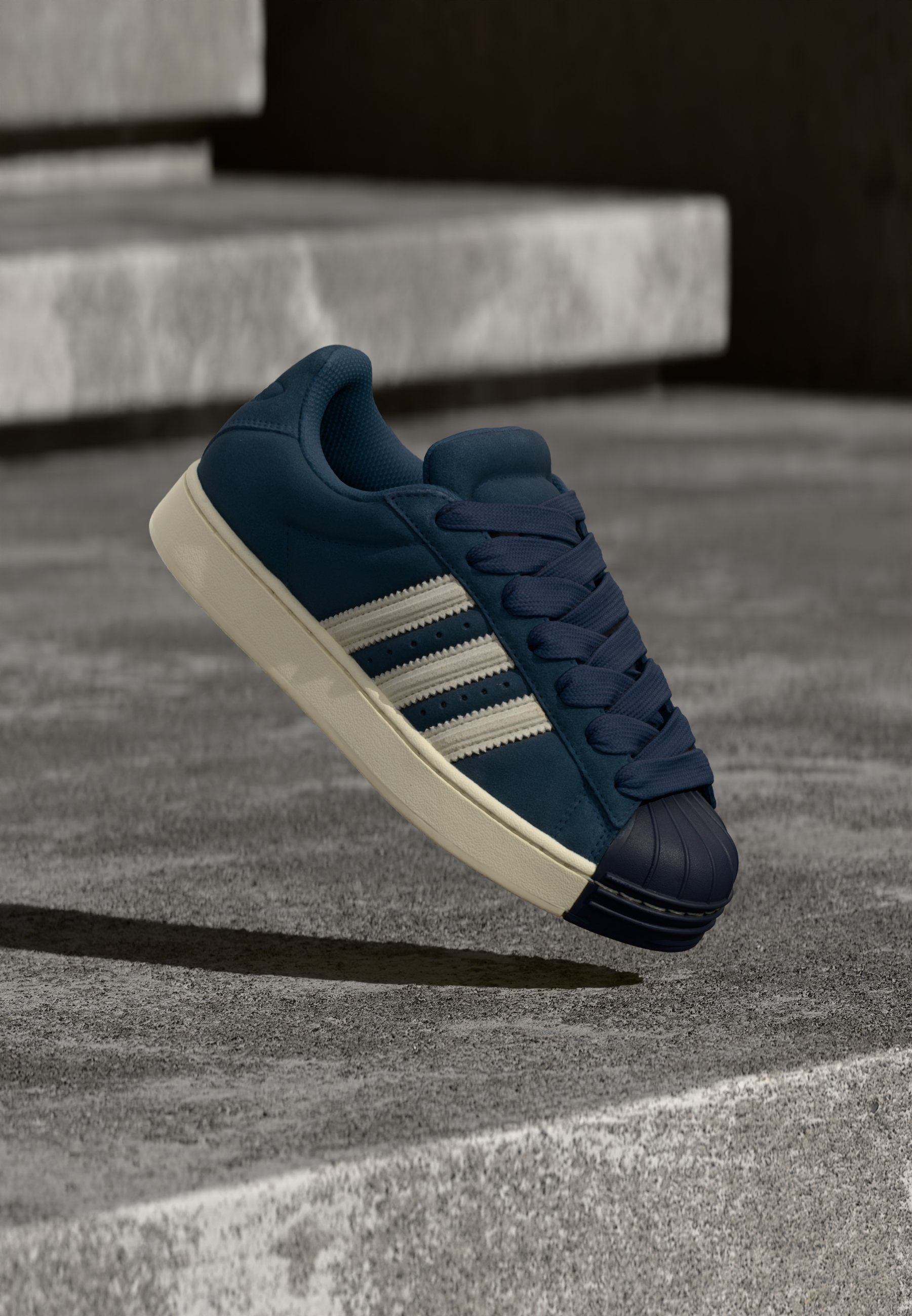 adidas Originals SUPERSTAR ST - Skateschoenen - crew navy/cream
