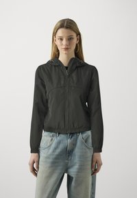 JDY JDYNEWREACH HOOD - Giacca leggera - black