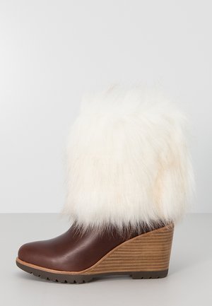 Sorel PARK CITY - Kozaki na koturnie