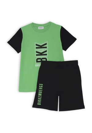 SET - Shorts - green
