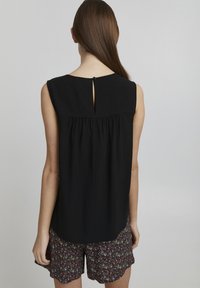 Oxmo OXEsja - Bluza - black