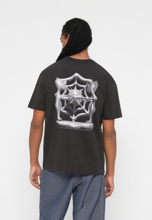 FREDDY ANANSE TEE - Camiseta estampada - espresso