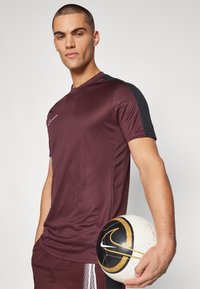Nike Performance TOP  - Camiseta deportiva - burgundy crush/black/white