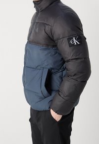 Calvin Klein Jeans Vinterjacka - black