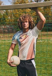 adidas Performance - SPAIN 2025 AWAY AUTHENTIC  - Club wear - chalk white Thumbnail Image 1