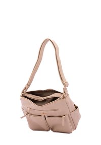 Borsa a tracolla in pelle beige con una sola cinghia regolabile, molteplici tasche esterne e chiusura con zip; texture liscia e design minimalista.