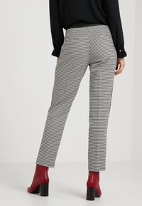 Claudie Pierlot Stoffhose - multi-coloured