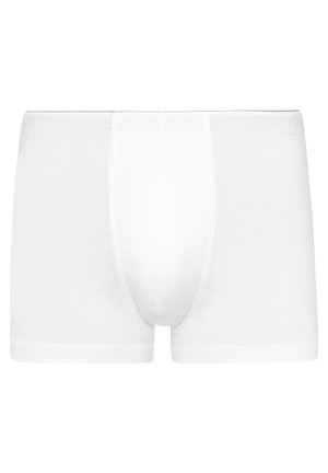 Hvide boxertrusser lavet af glat, let bomuld. Har en tætsiddende pasform, elastisk talje og en formet lomme for støtte.