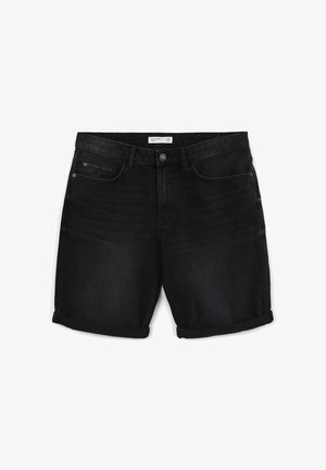 Shorts en denim noir au design classique, avec des ourlets roulés, des poches avant et une fermeture à bouton. Texture lisse avec un léger éclat.