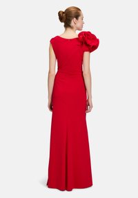 Vera Mont ABEND FIGURBETONT - Ballkleid - red rose