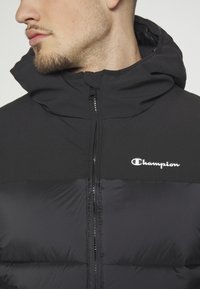 Champion HOODED JACKET - Spordijakk - black