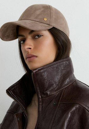 Reiss, Šiltovka - taupe