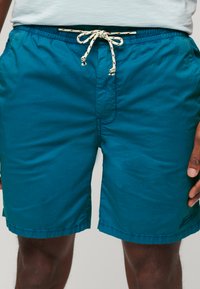 Superdry & Co WALK - Shorts - quayside blue