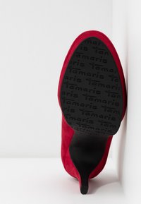 Tamaris Escarpins à talons hauts - red