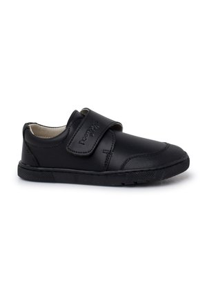 Chaussure enfant en cuir noir avec une large sangle Velcro et un bout texturé, conçue pour un enfilage facile et le confort.