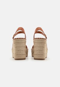 Steve Madden - Espadryle
