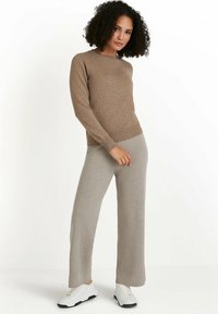 FALKE Strickpullover - oak mel