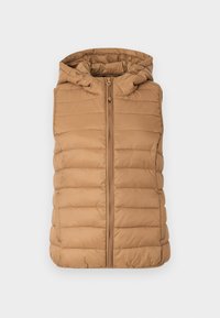 Doudoune sans manches beige avec une capuche, comprenant une fermeture éclair à l'avant, des coutures verticales et une texture matelassée. Design léger et isolant.