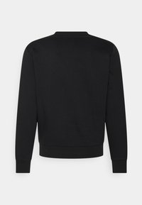Sweat-shirt noir avec une texture lisse, col rond et poignets côtelés. Présente un design minimaliste sans motifs ni accents supplémentaires.