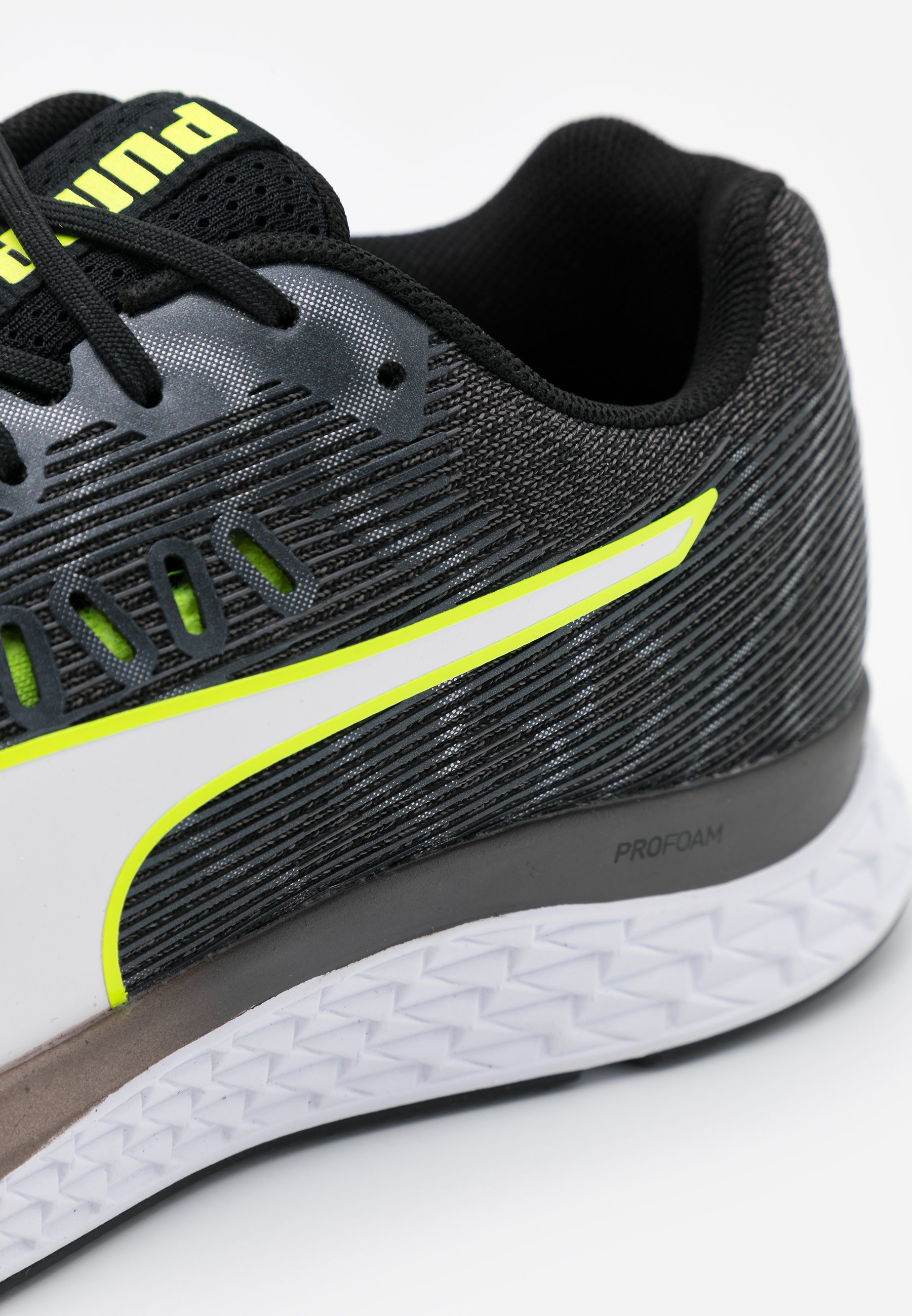 Puma SPEED SUTAMINA - Laufschuh Neutral - black/castlerock/yellow  alert/white/schwarz - Zalando.de
