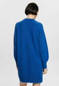 Esprit Stickad klänning - blue
