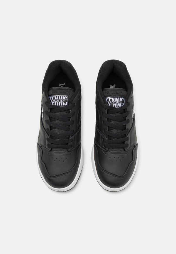 LINESHOT 224  - Trainers4