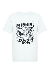 T-shirt en coton blanc avec un graphique noir représentant un personnage avec un arc et des lunettes de soleil, sur fond de motif léopard.