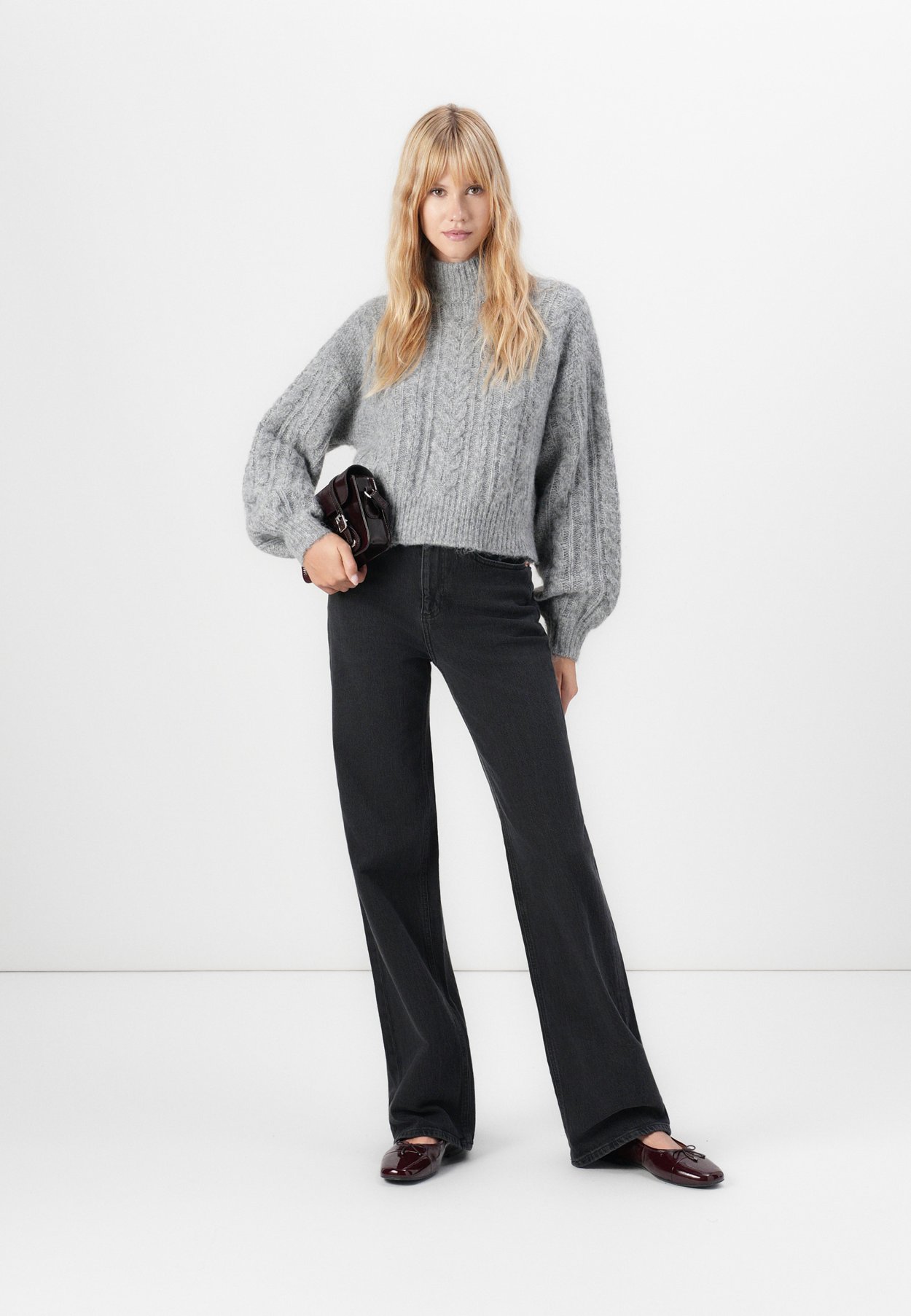 ONLIDA LIFE HIGH NECK 