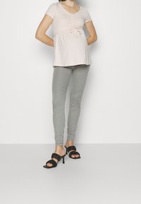 MAMALICIOUS Kalhoty - black