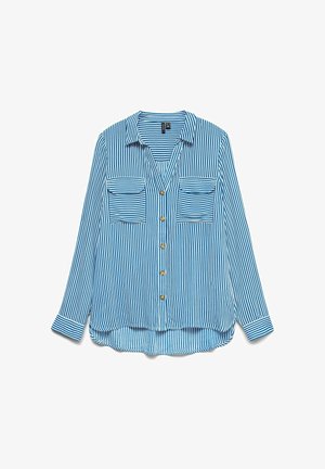 Chemise à manches longues rayée bleu et blanc avec un col, deux poches poitrine et des boutons dorés sur le devant. Ourlet incurvé.