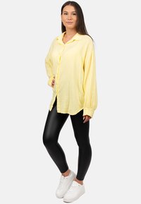 Reichstadt Button-down blouse - yellow