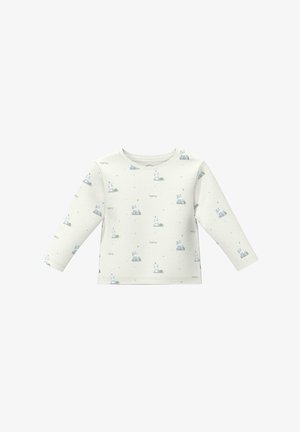 Crèmekleurig babyshirt met lange mouwen, bedrukt met een patroon van kleine blauwe beren en groene bladeren, met twee witte drukknoopjes op de linkerschouder.
