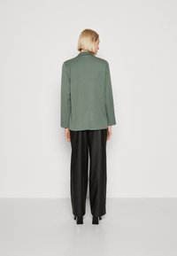 VILA VIVARONE OPEN - Bleiser - duck green