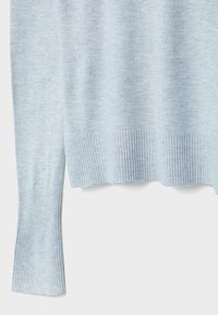 Stradivarius Sweter