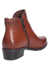Caprice Ankle Boot - cognaccomb